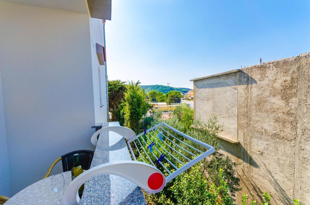 לופאר Apartments Ruza-Rajska Beach מראה חיצוני תמונה