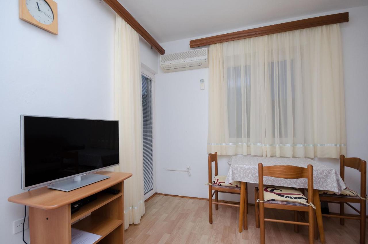 לופאר Apartments Ruza-Rajska Beach מראה חיצוני תמונה