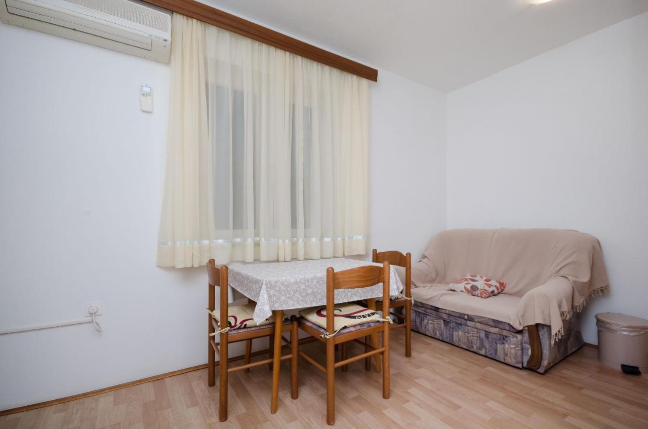 לופאר Apartments Ruza-Rajska Beach מראה חיצוני תמונה